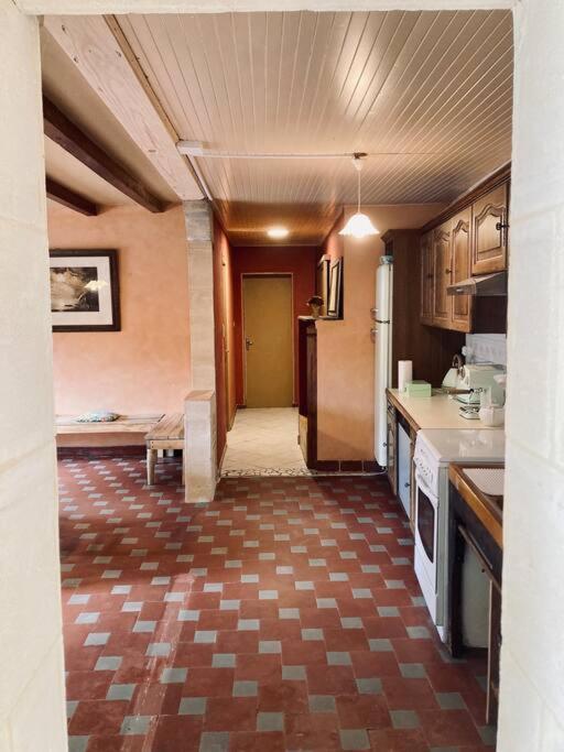 Maison De Campagne - La Belle Claudine Laruscade Esterno foto